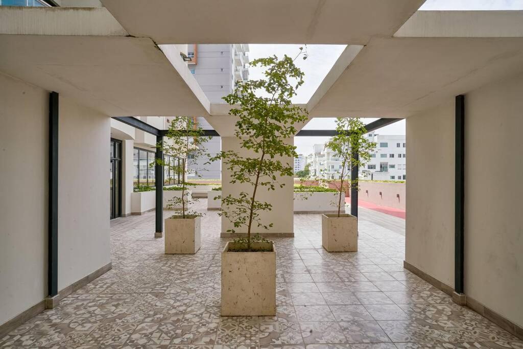 Escape Apartments, Balcony, Pool, Gym & Spa In La Julia Σάντο Ντομίγκο Εξωτερικό φωτογραφία