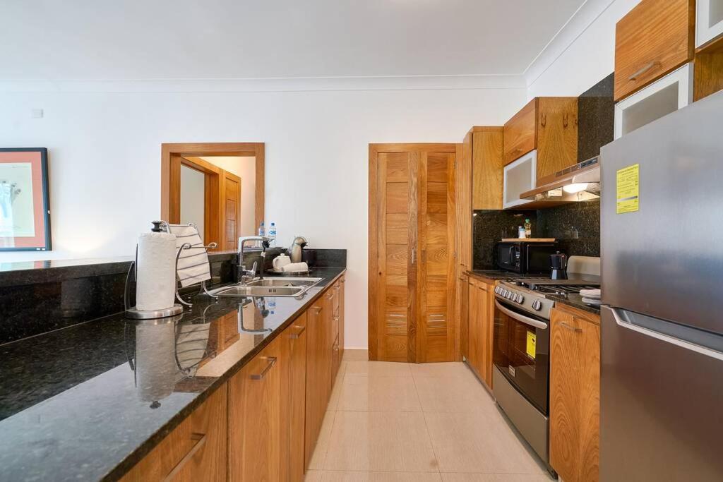 Escape Apartments, Balcony, Pool, Gym & Spa In La Julia Σάντο Ντομίγκο Εξωτερικό φωτογραφία