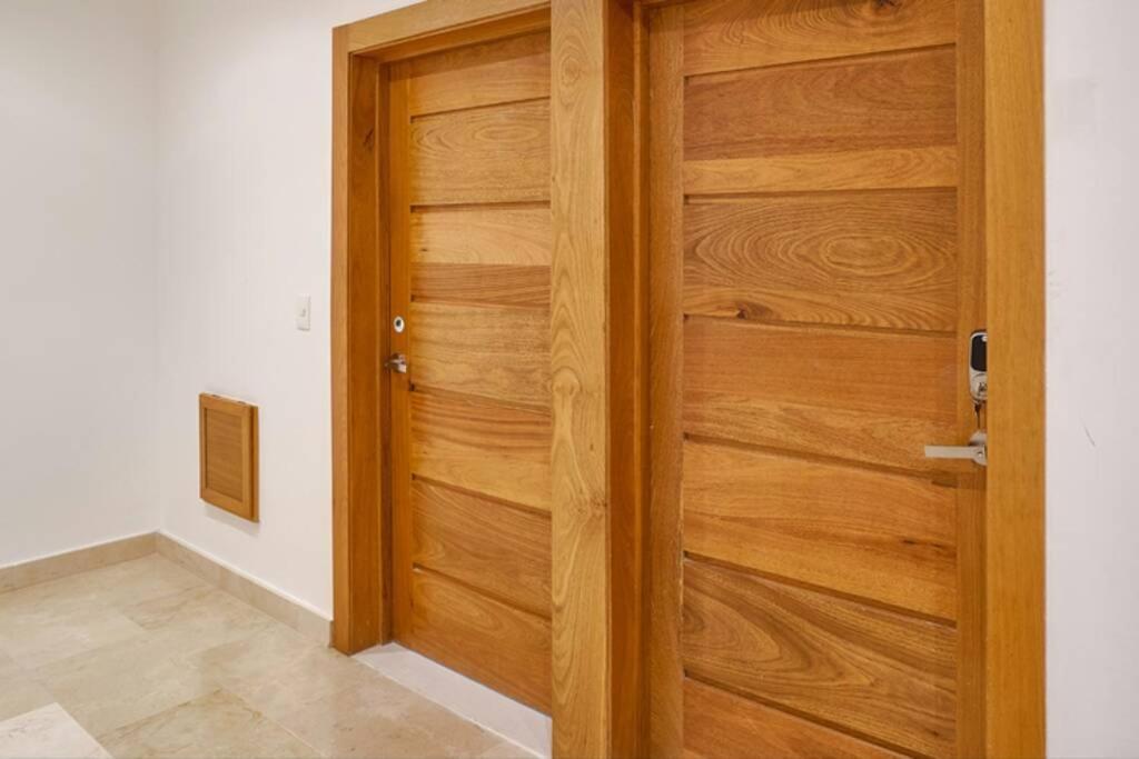 Escape Apartments, Balcony, Pool, Gym & Spa In La Julia Σάντο Ντομίγκο Εξωτερικό φωτογραφία
