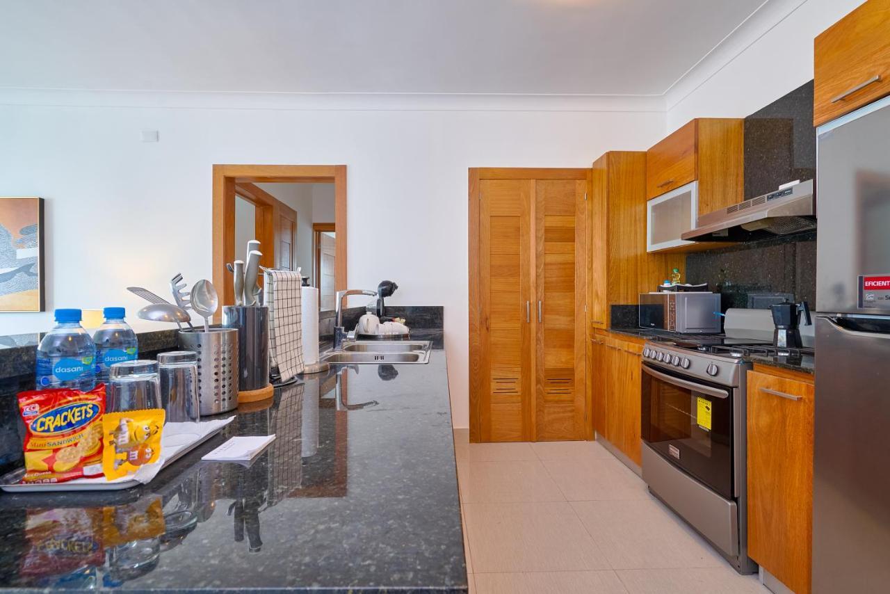 Escape Apartments, Balcony, Pool, Gym & Spa In La Julia Σάντο Ντομίγκο Εξωτερικό φωτογραφία