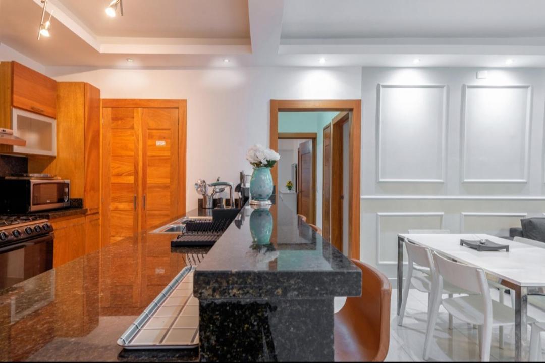 Escape Apartments, Balcony, Pool, Gym & Spa In La Julia Σάντο Ντομίγκο Εξωτερικό φωτογραφία